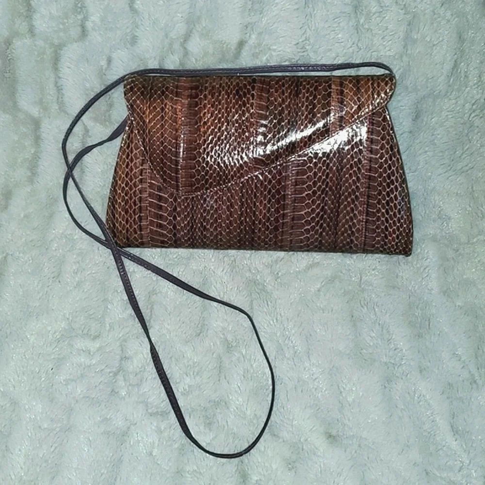 Vtg J.Reneé Snakeskin Embossed Crossbody Bag
